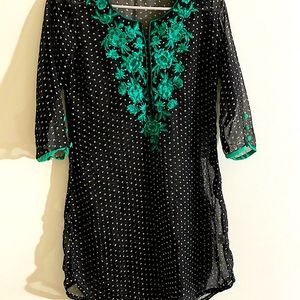 Kurta in black color with green embroidery. Size - small, ready to wear